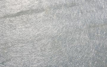 Torsonce Mains laminate fibreglass or shingles?